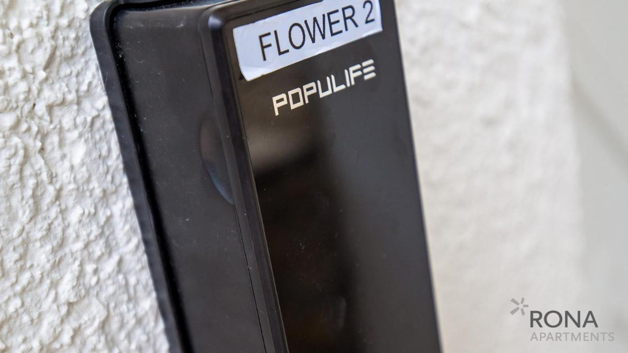 Rona Apartment Flower 1 And Flower 2 Novalja Exterior foto