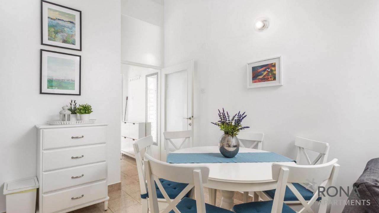 Rona Apartment Flower 1 And Flower 2 Novalja Exterior foto